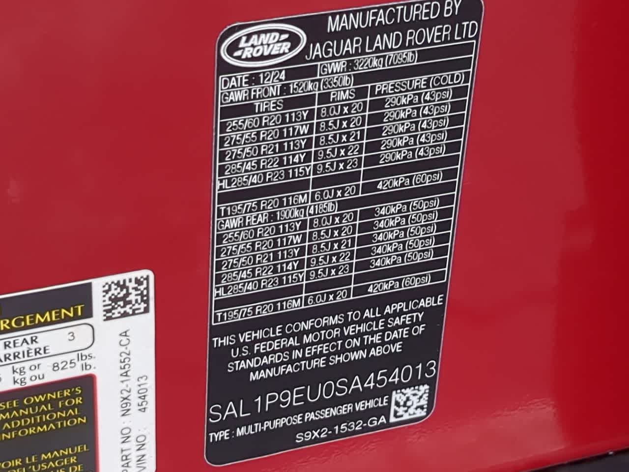 Thumbnail: 2025 Land Rover Range Rover Sport - 37