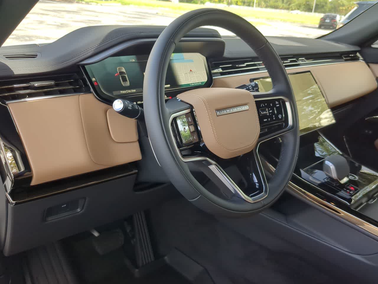 Thumbnail: 2025 Land Rover Range Rover Sport - 10