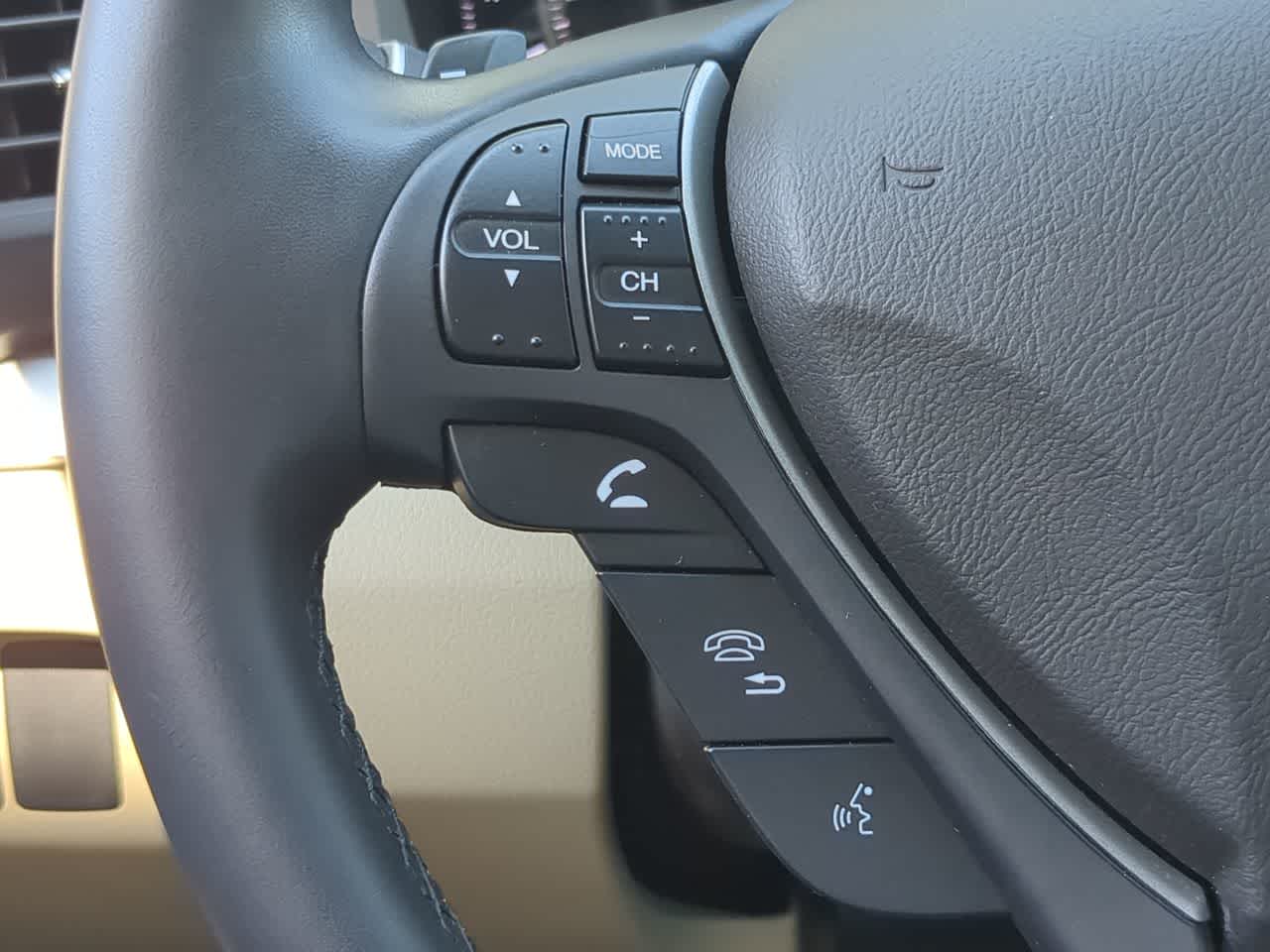 Thumbnail: 2018 Acura ILX - 25