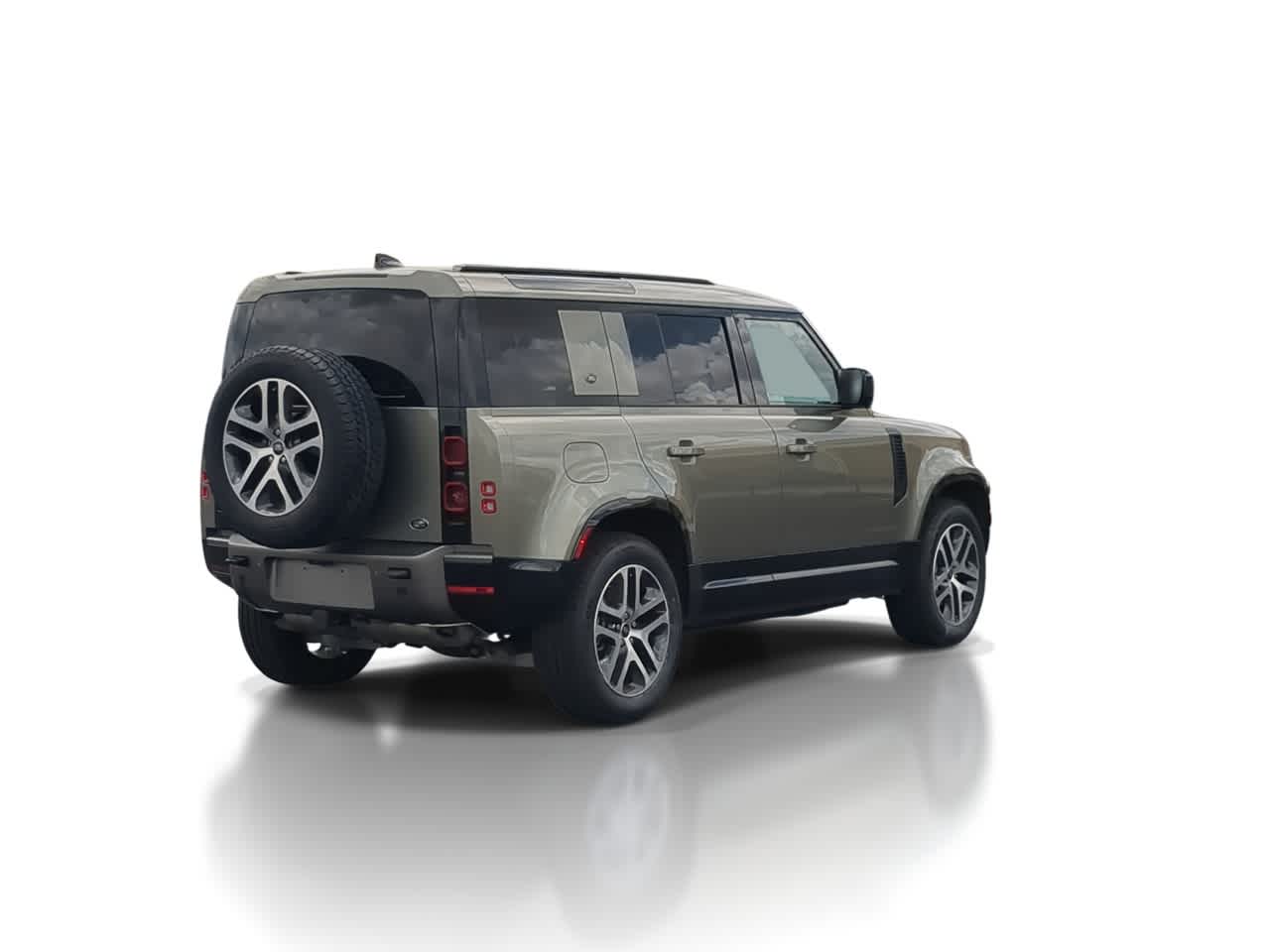 Thumbnail: 2022 Land Rover Defender - 8