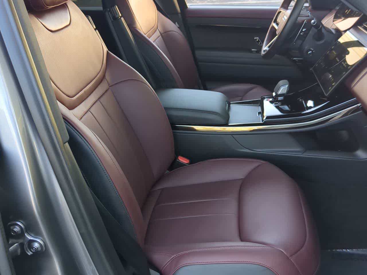 Thumbnail: 2025 Land Rover Range Rover Sport - 22