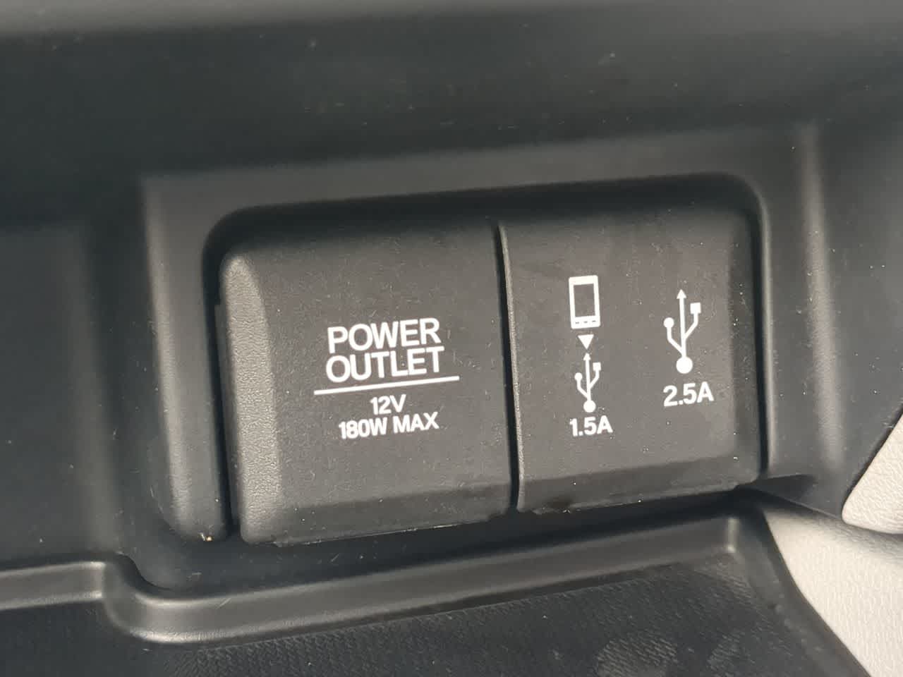 Thumbnail: 2018 Honda Pilot - 32