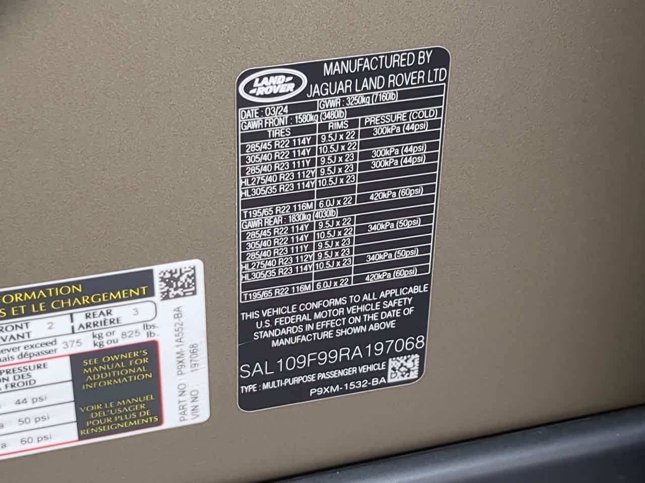 Thumbnail: 2024 Land Rover Range Rover Sport - 38