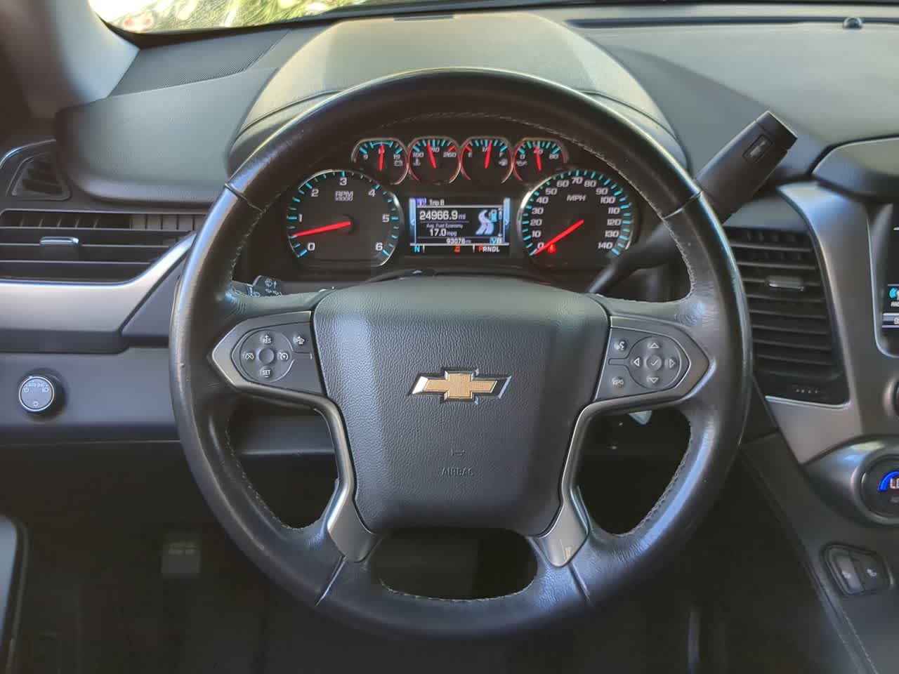 Thumbnail: 2018 Chevrolet Tahoe - 21