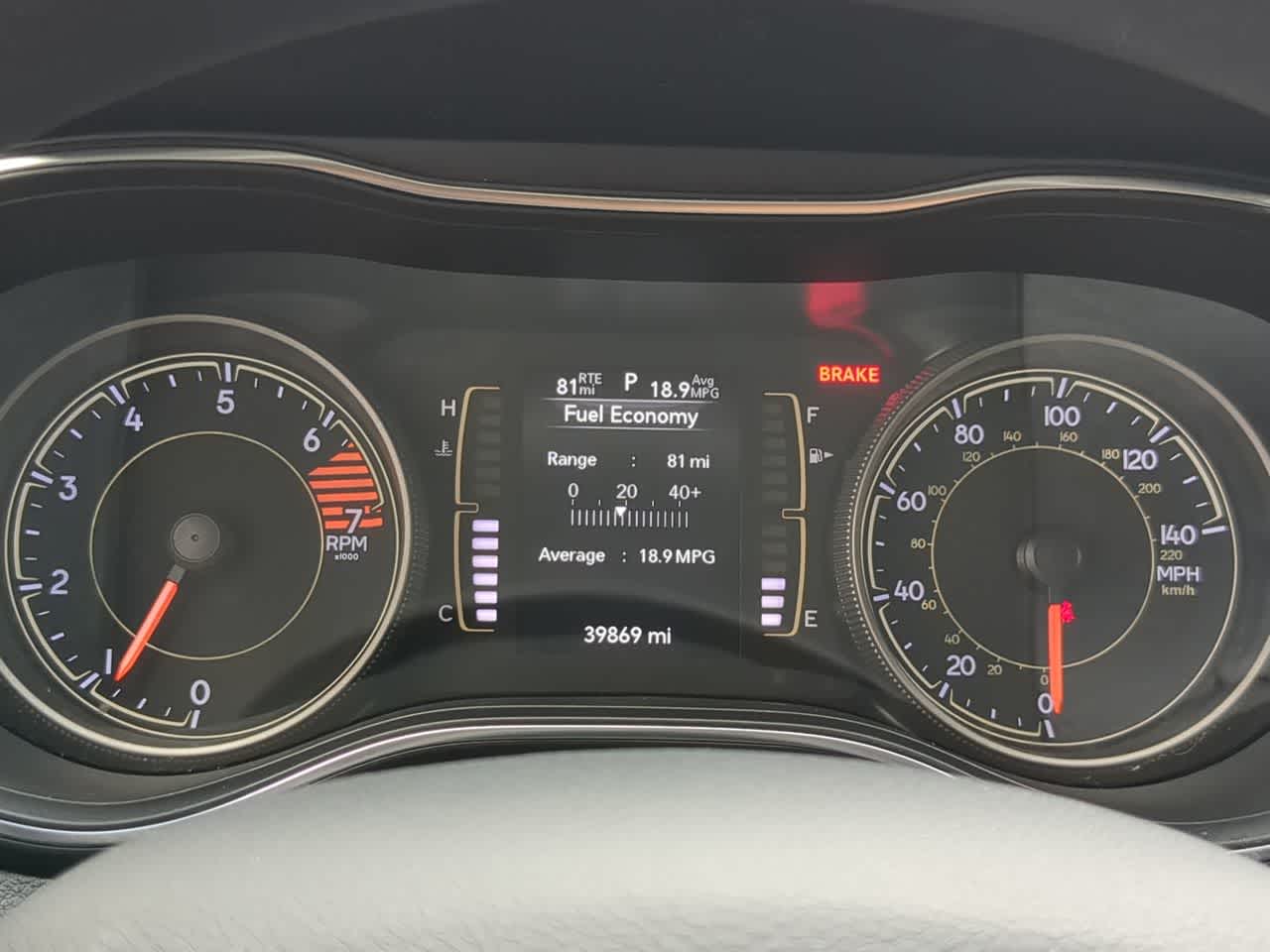 Thumbnail: 2019 Jeep Cherokee - 32