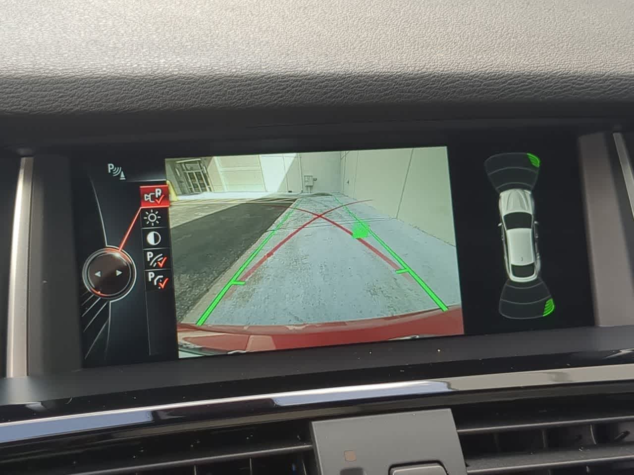 Thumbnail: 2016 BMW X4 - 29