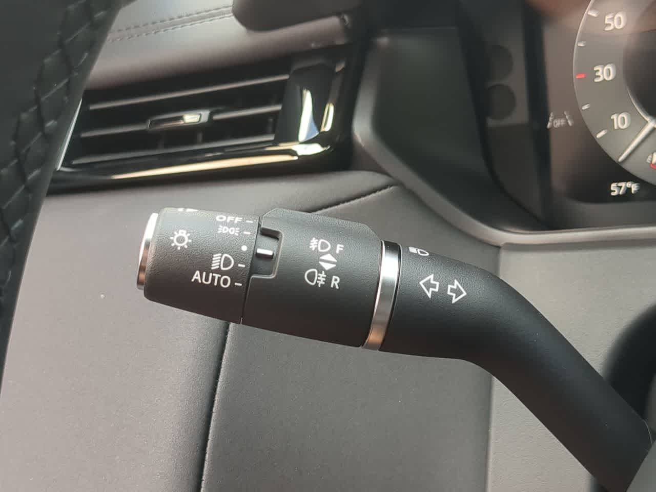 Thumbnail: 2026 Land Rover Range Rover Velar - 29