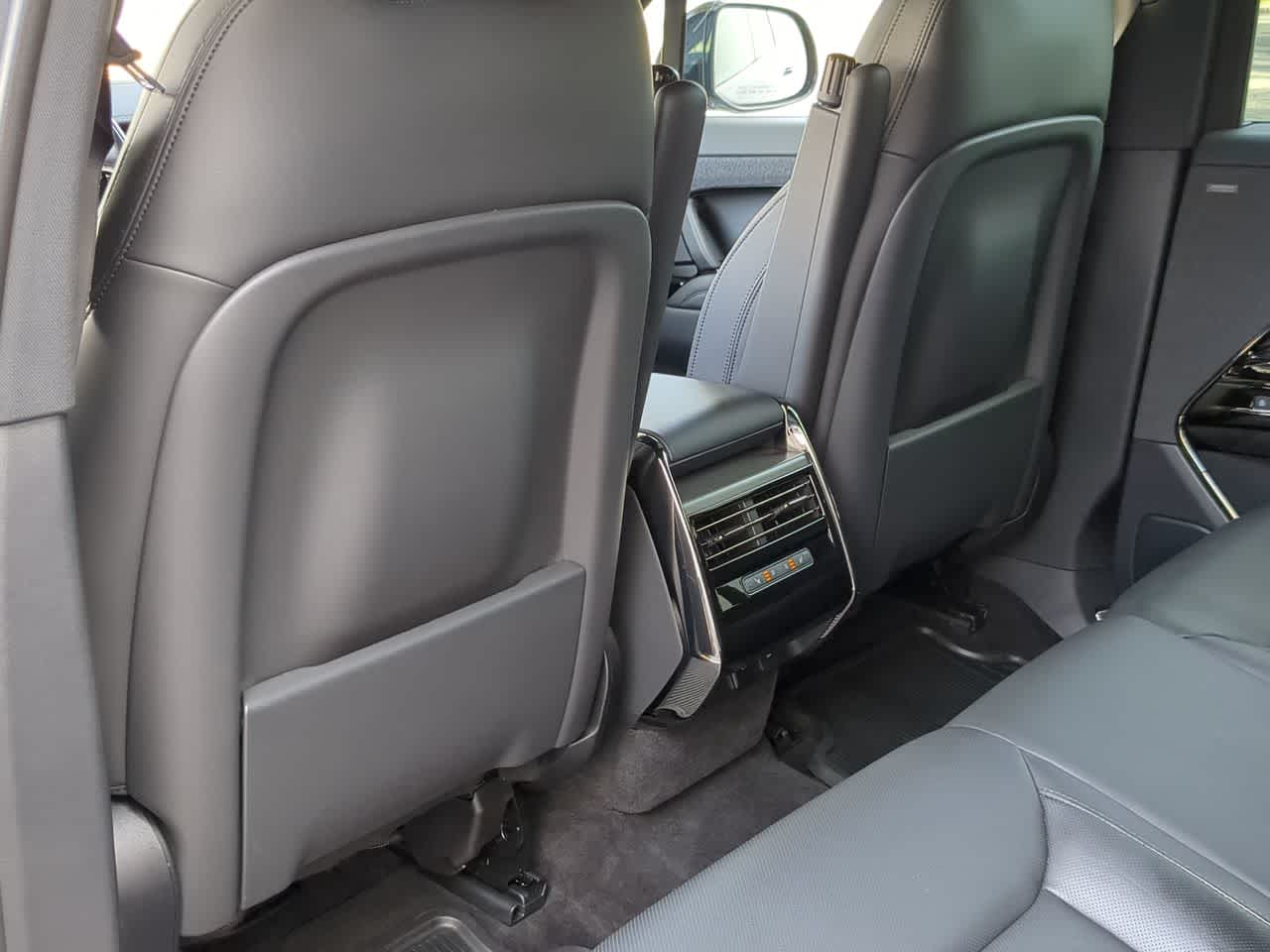 Thumbnail: 2025 Land Rover Range Rover Sport - 17