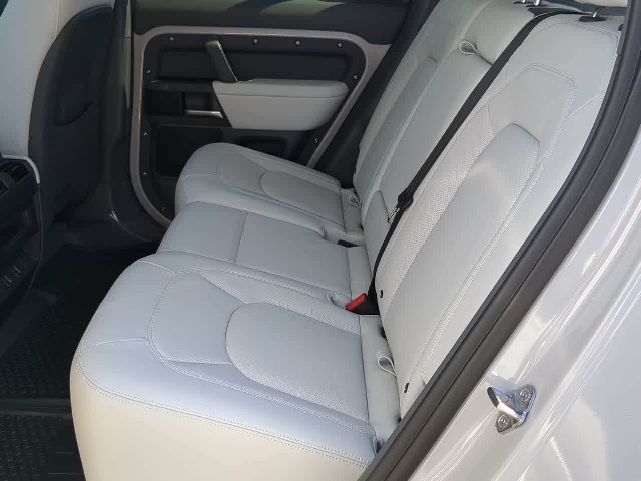 Thumbnail: 2026 Land Rover Defender - 21