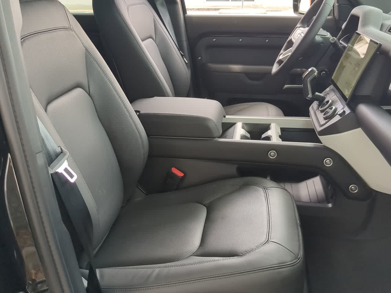 Thumbnail: 2026 Land Rover Defender - 24