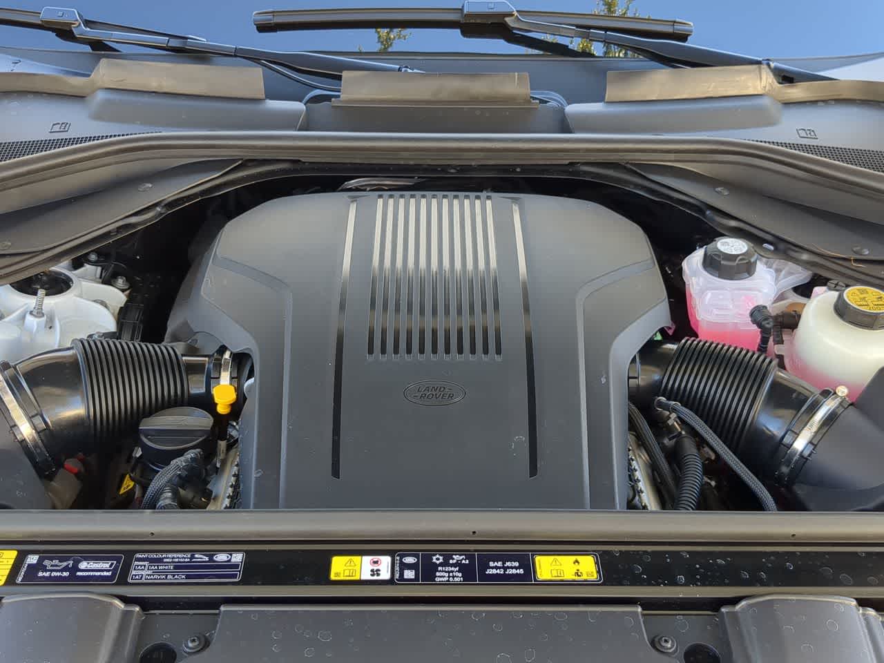 Thumbnail: 2025 Land Rover Range Rover - 15