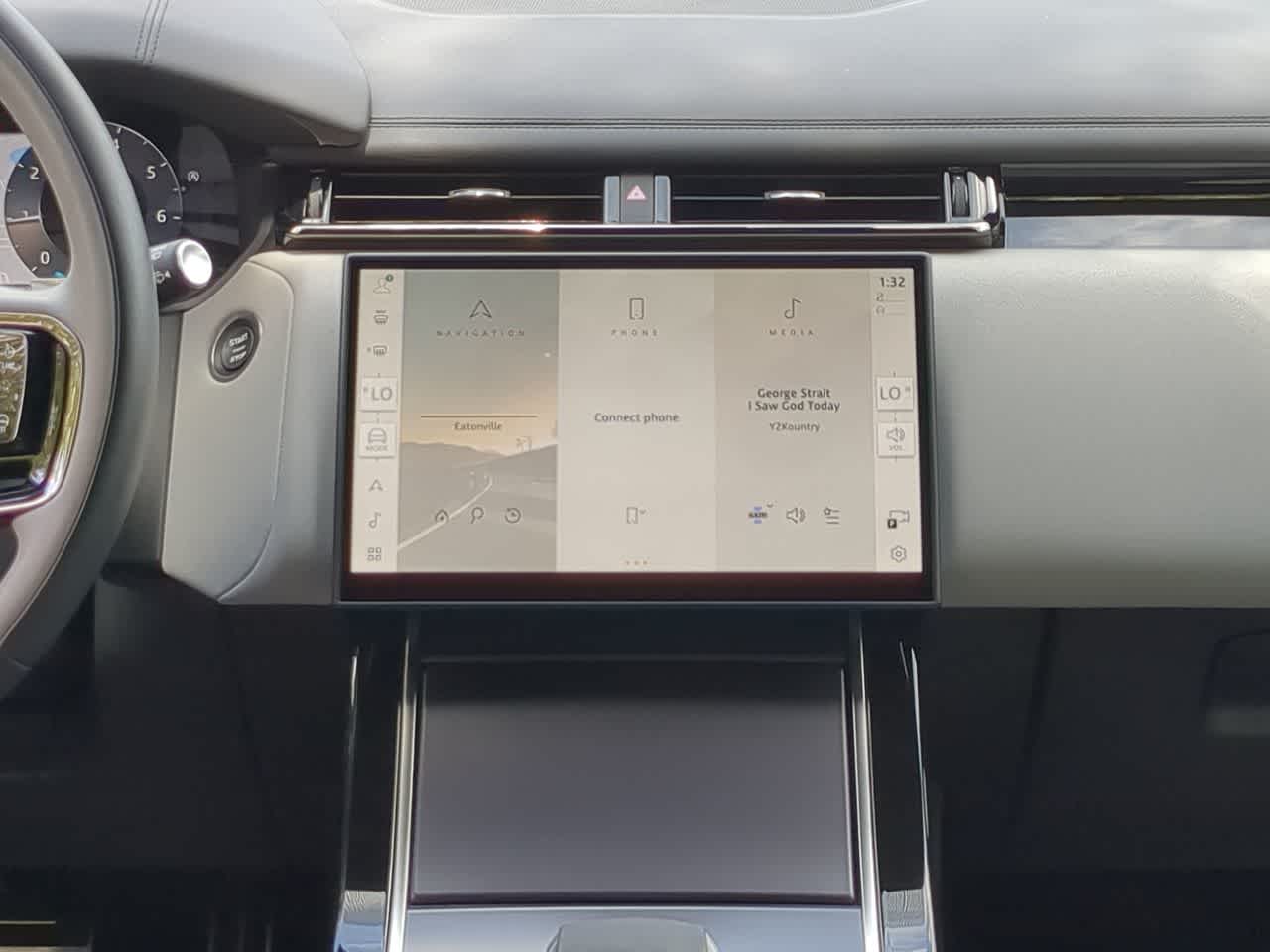 Thumbnail: 2026 Land Rover Range Rover Velar - 30