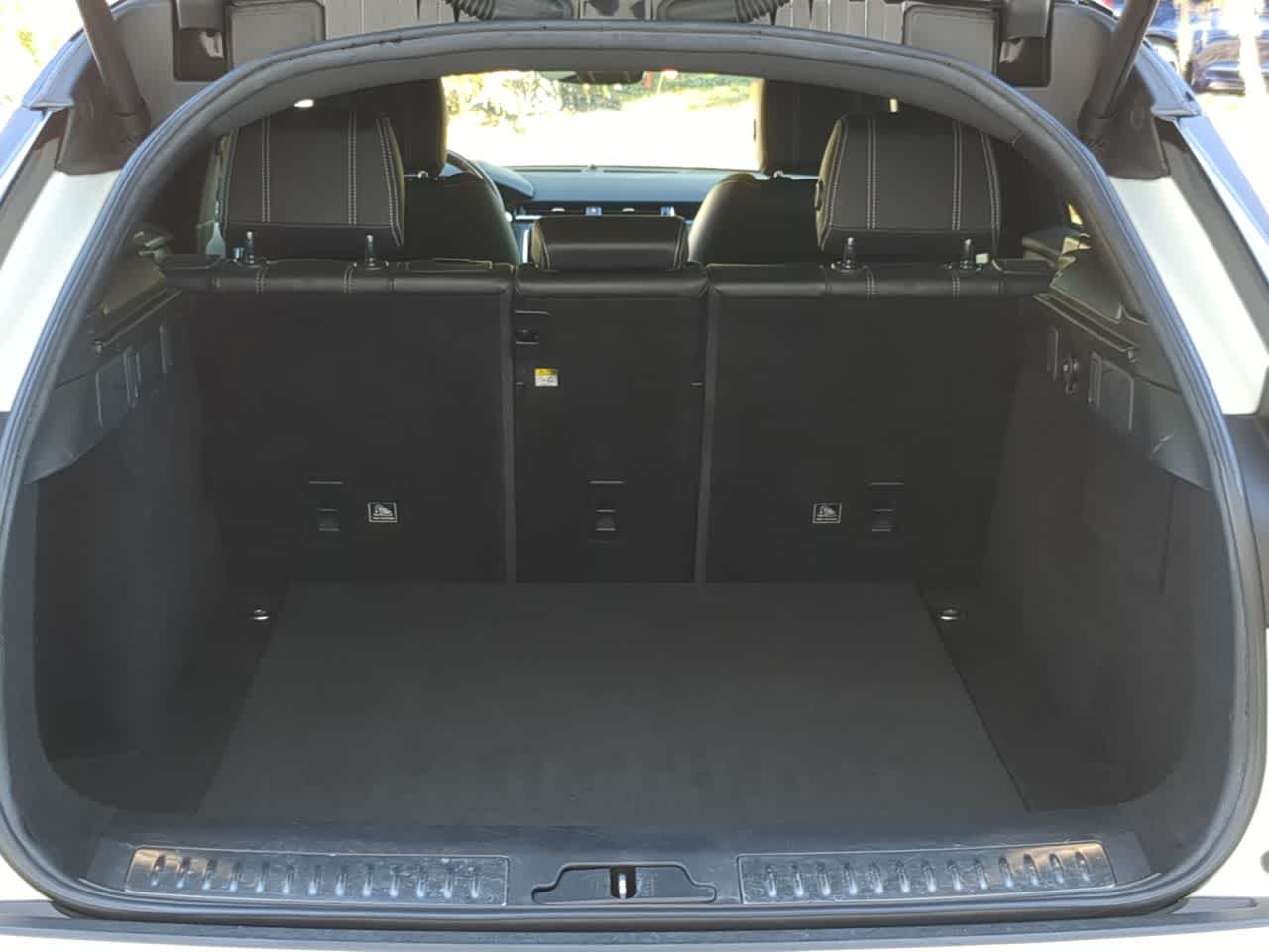 Thumbnail: 2020 Land Rover Range Rover Velar - 35