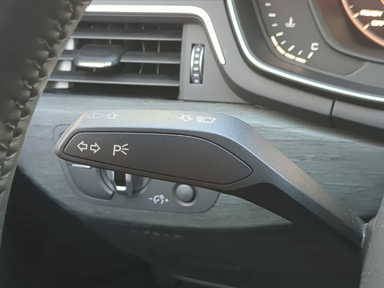 Thumbnail: 2018 Audi A4 - 28