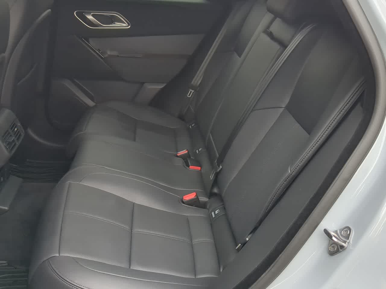 Thumbnail: 2024 Land Rover Range Rover Velar - 20