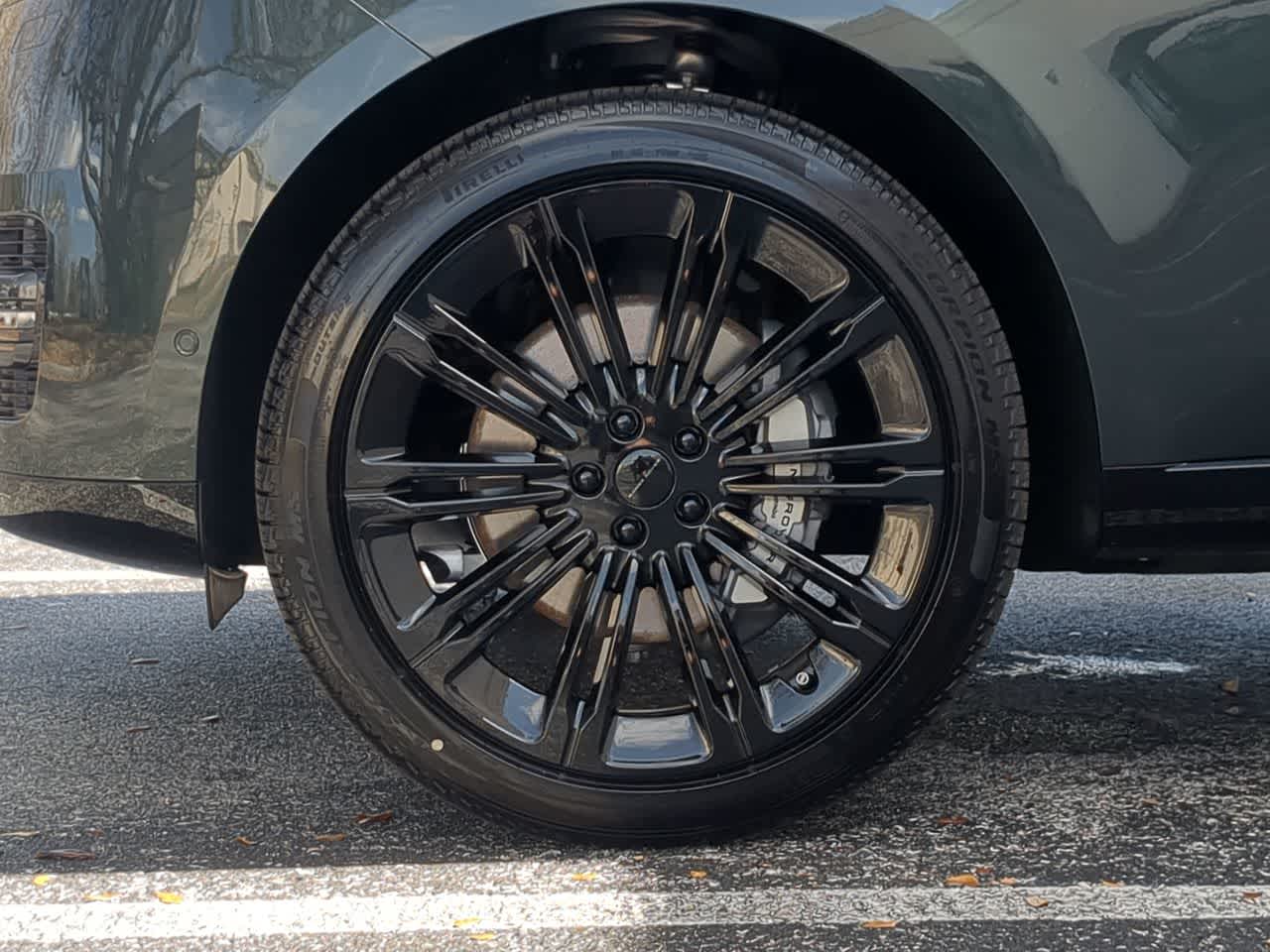 Thumbnail: 2026 Land Rover Range Rover - 14