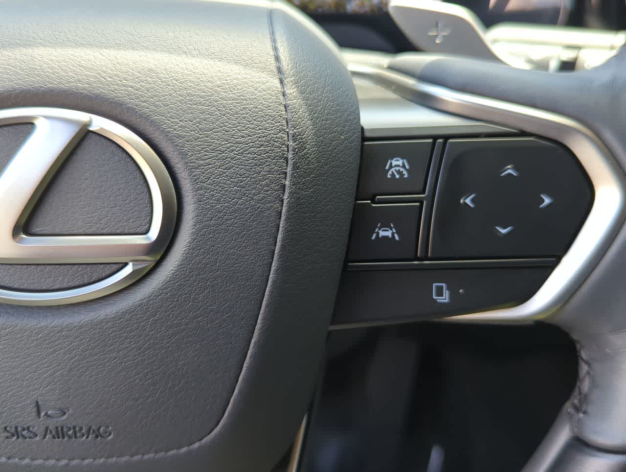 Thumbnail: 2024 Lexus RX - 25