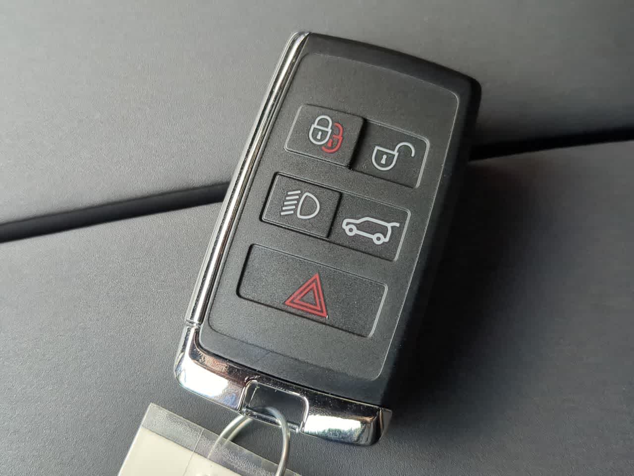 Thumbnail: 2026 Land Rover Range Rover Velar - 37