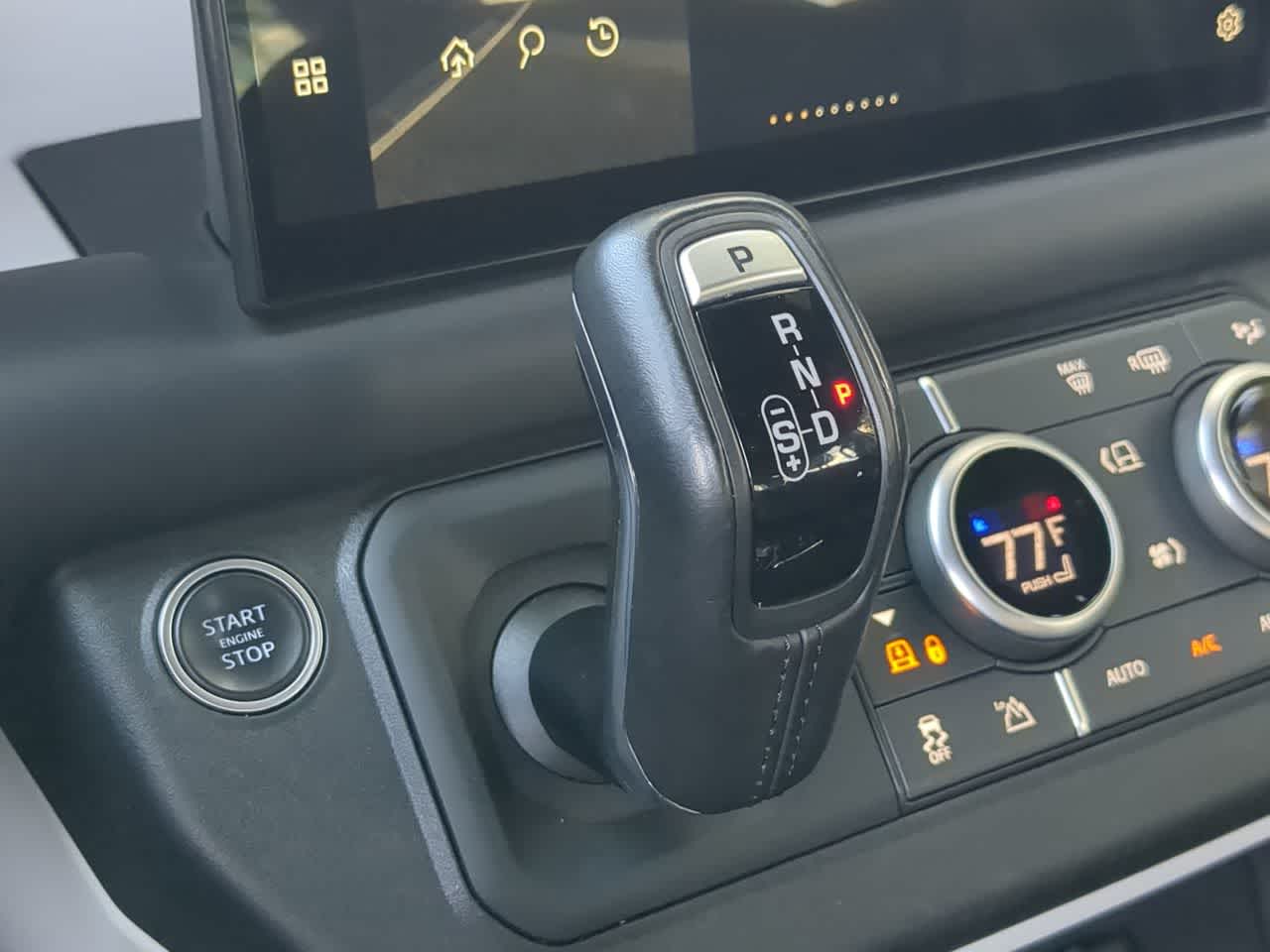 Thumbnail: 2022 Land Rover Defender - 35