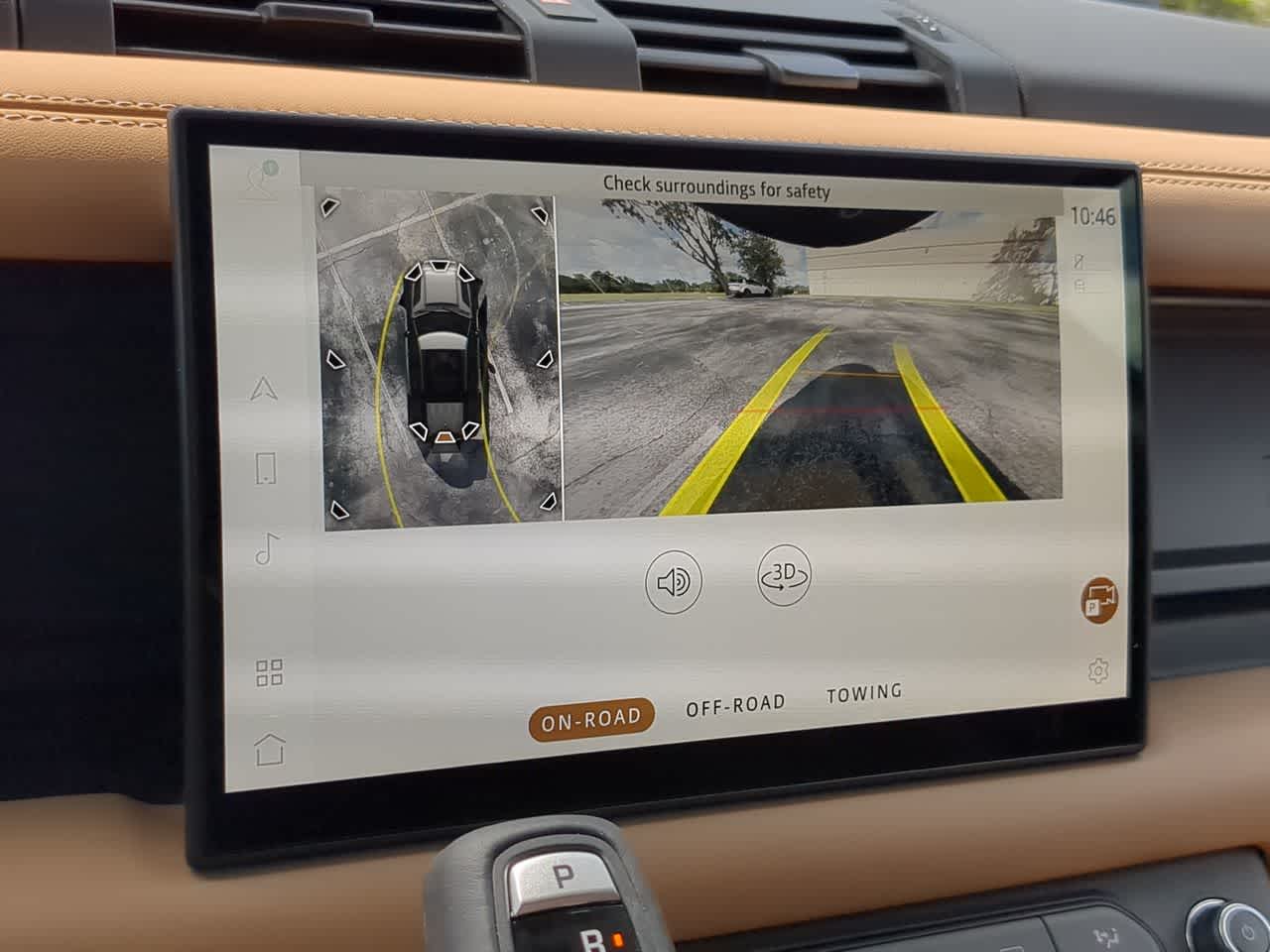 Thumbnail: 2025 Land Rover Defender - 32