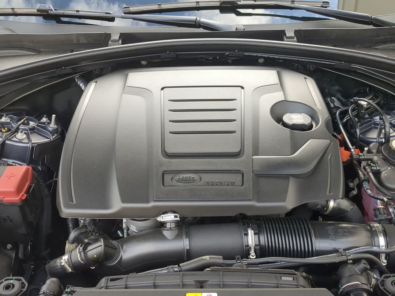 Thumbnail: 2026 Land Rover Range Rover Velar - 15