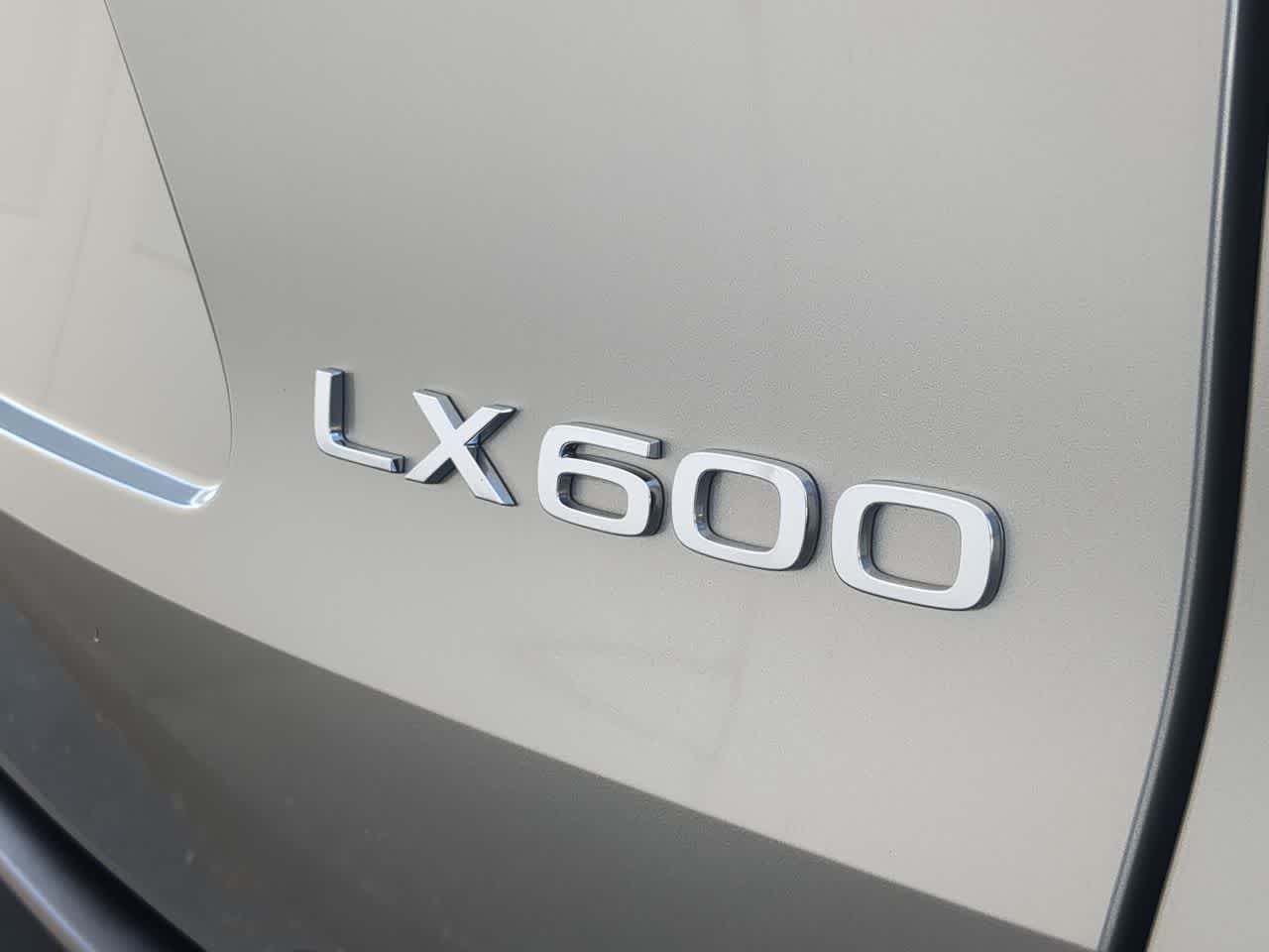 Thumbnail: 2025 Lexus LX - 13