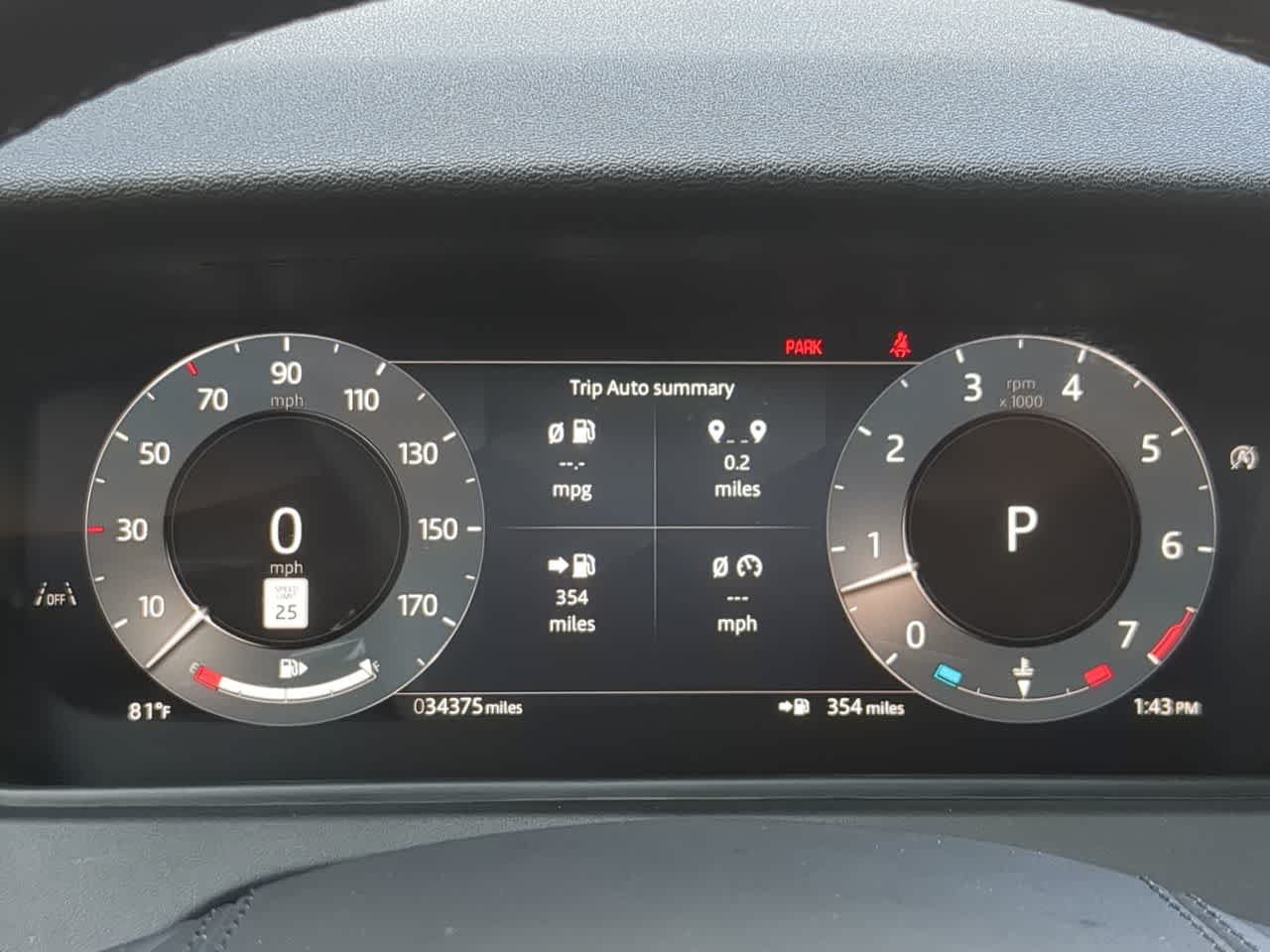 Thumbnail: 2025 Land Rover Range Rover Velar - 33