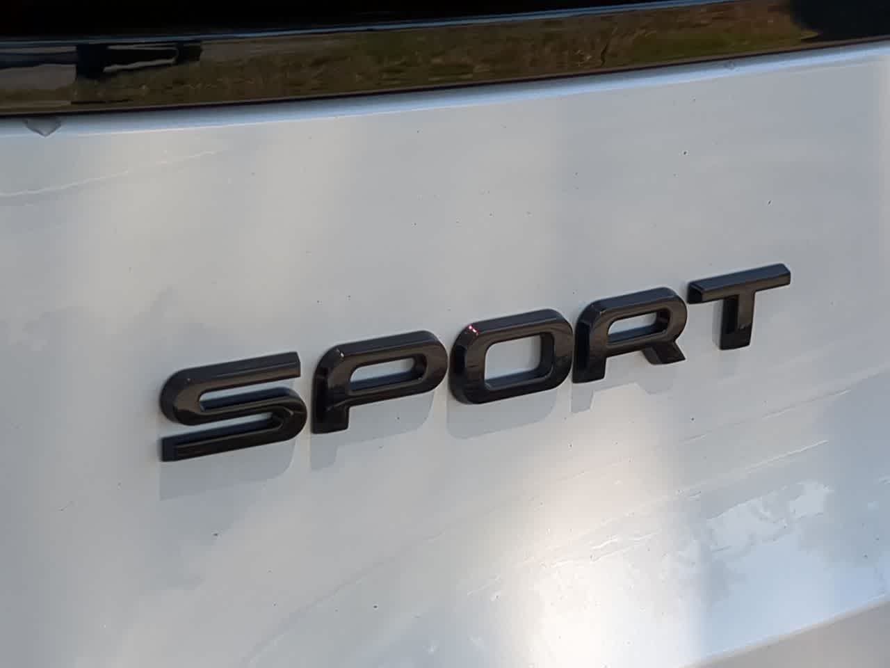 Thumbnail: 2026 Land Rover Range Rover Sport - 13