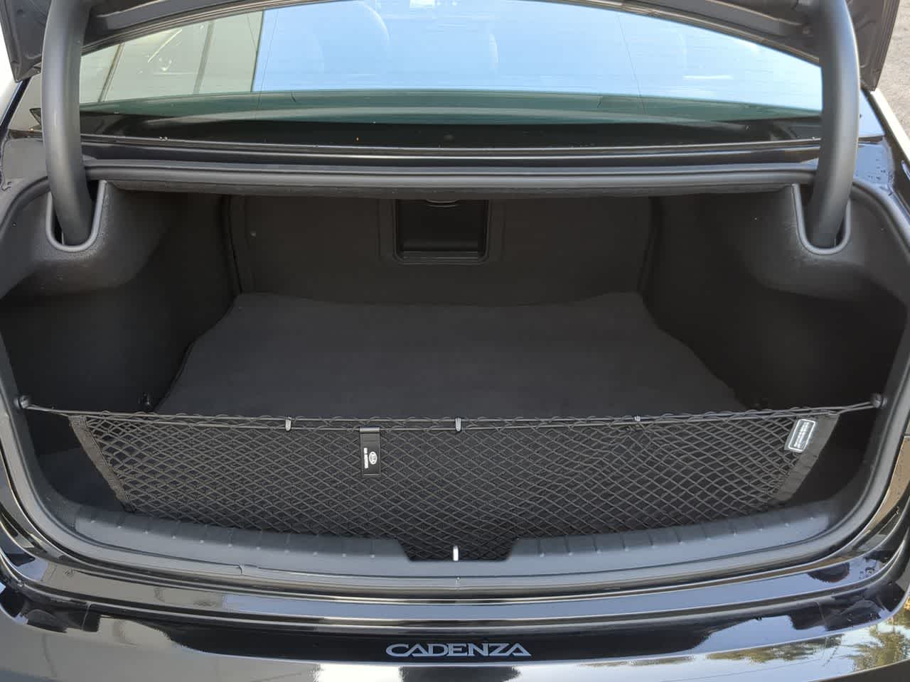 Thumbnail: 2019 Kia Cadenza - 36