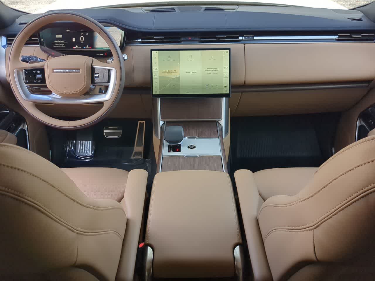 Thumbnail: 2026 Land Rover Range Rover - 16