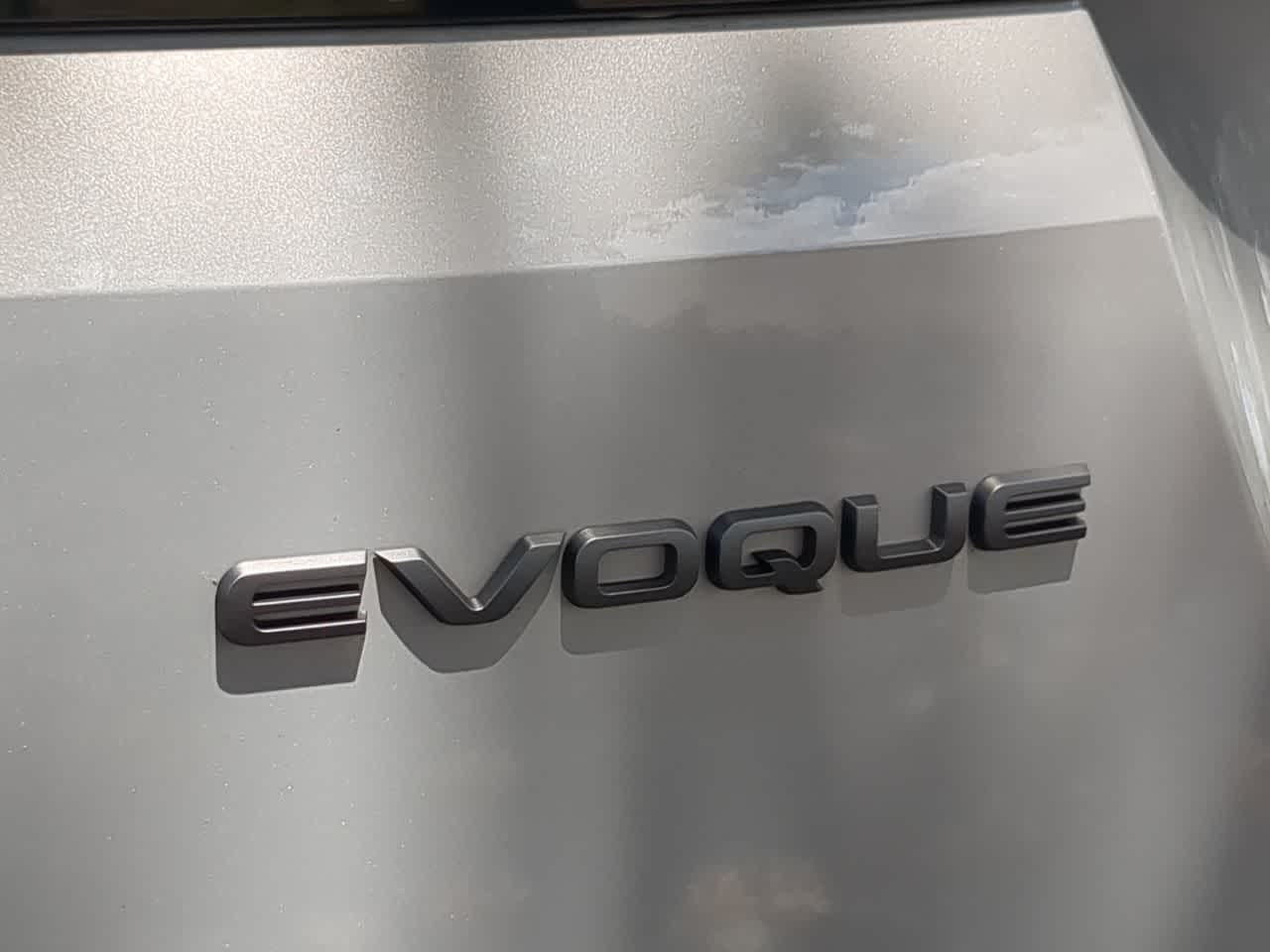 Thumbnail: 2025 Land Rover Range Rover Evoque - 13