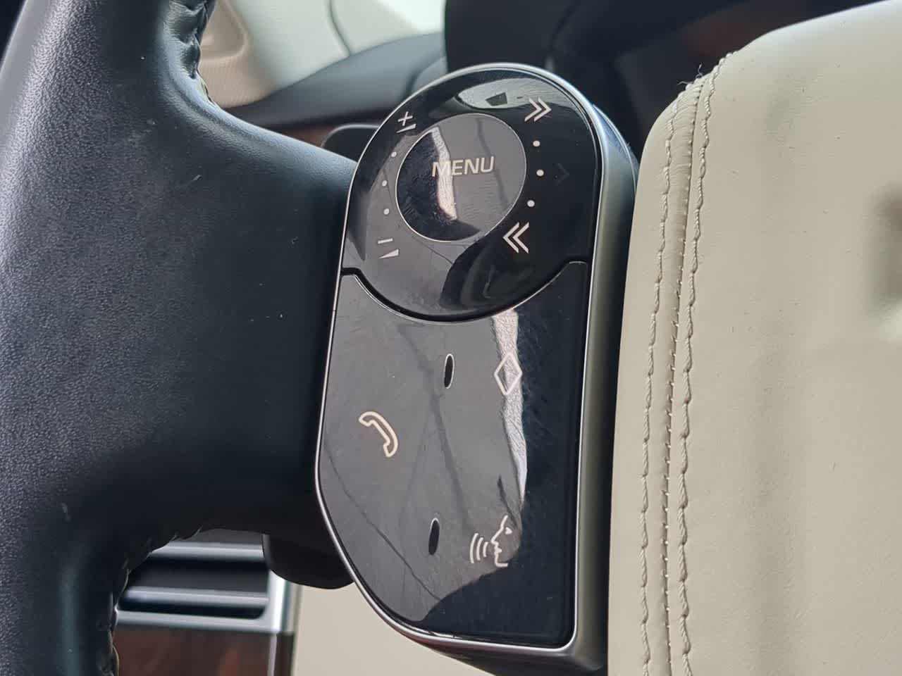 Thumbnail: 2020 Land Rover Range Rover - 26