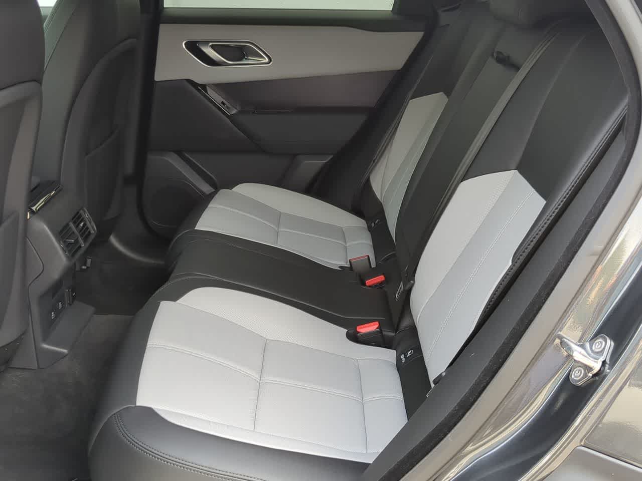 Thumbnail: 2026 Land Rover Range Rover Velar - 21