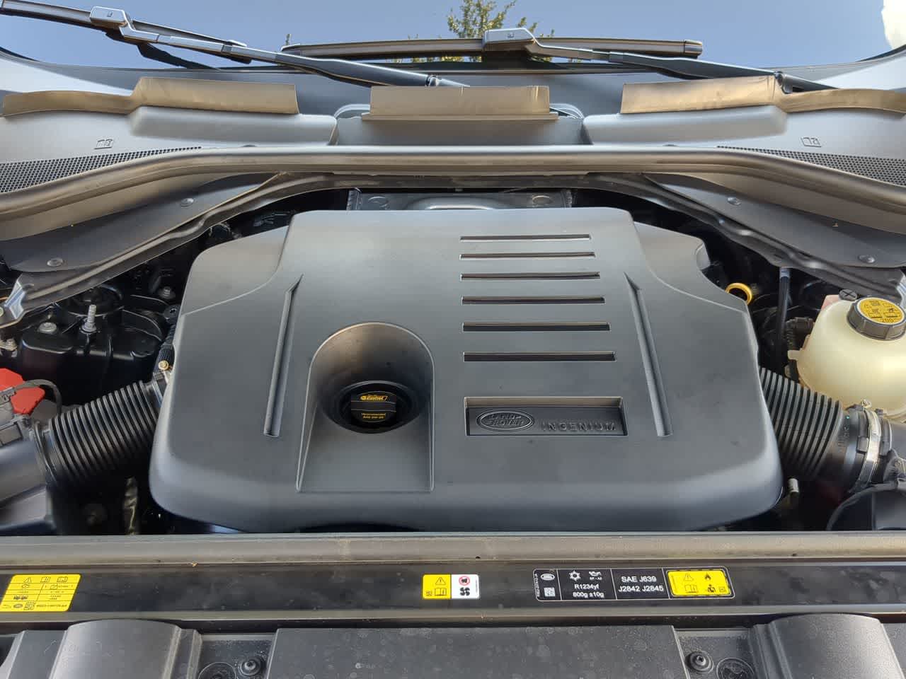 Thumbnail: 2025 Land Rover Range Rover Sport - 15