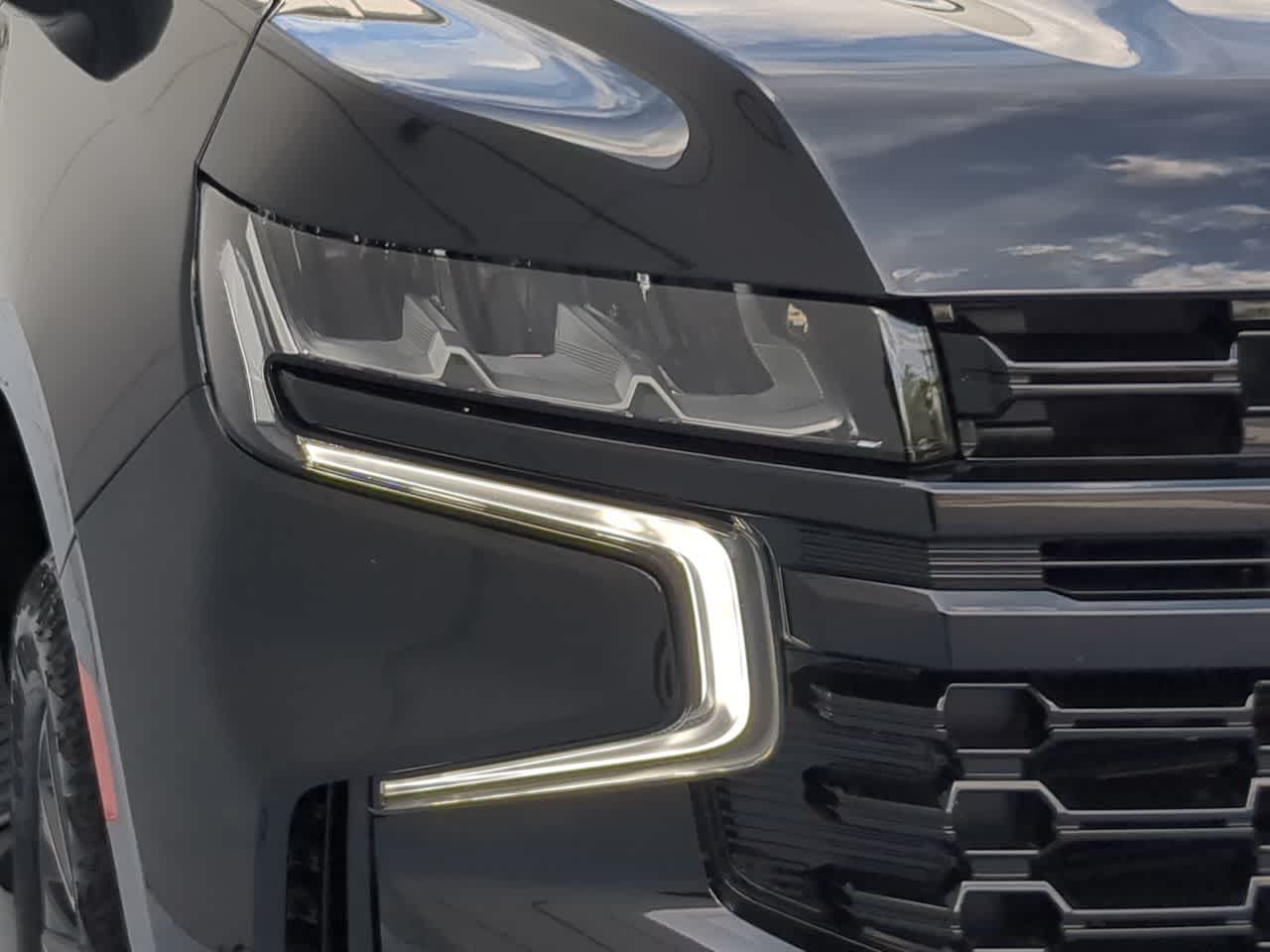 Thumbnail: 2023 Chevrolet Tahoe - 11