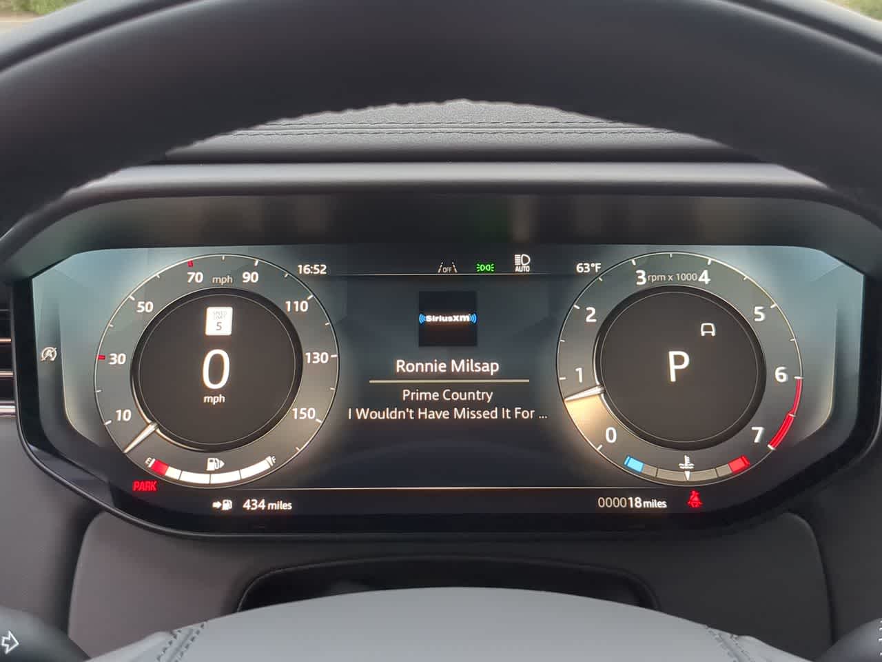 Thumbnail: 2026 Land Rover Range Rover Sport - 34