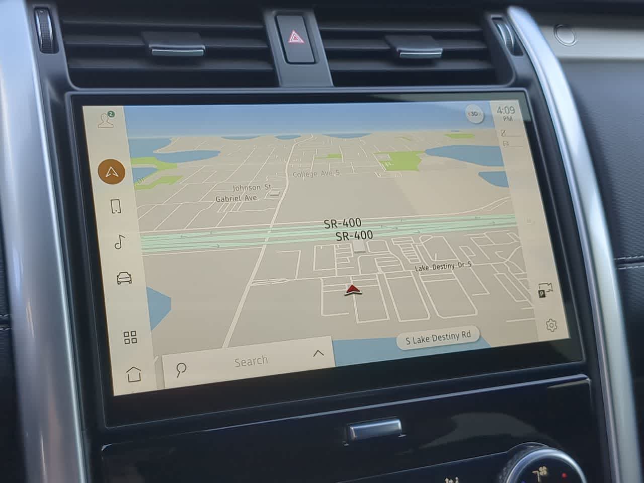 Thumbnail: 2025 Land Rover Discovery - 30