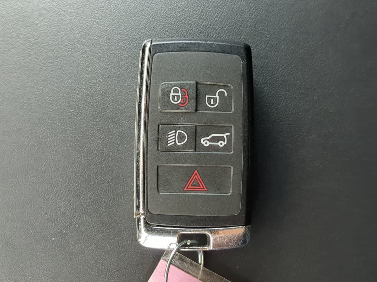 Thumbnail: 2025 Land Rover Range Rover Sport - 38