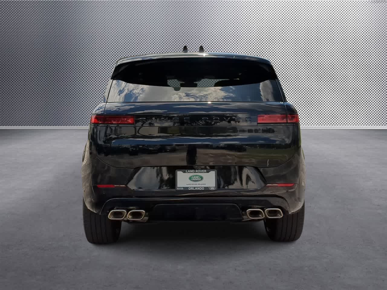 Thumbnail: 2025 Land Rover Range Rover Sport - 7