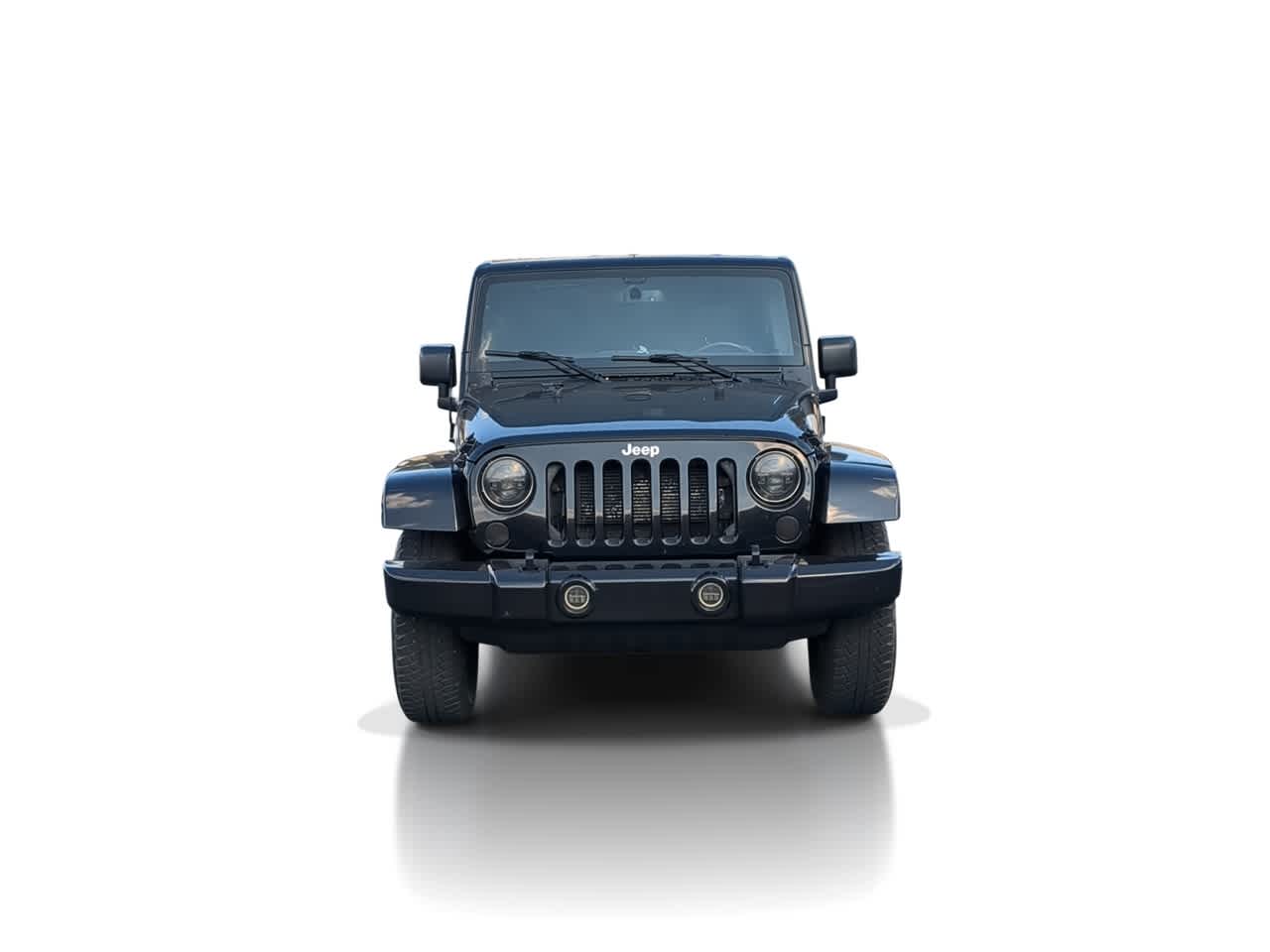 2015 Jeep Wrangler Unlimited Sahara photo 3