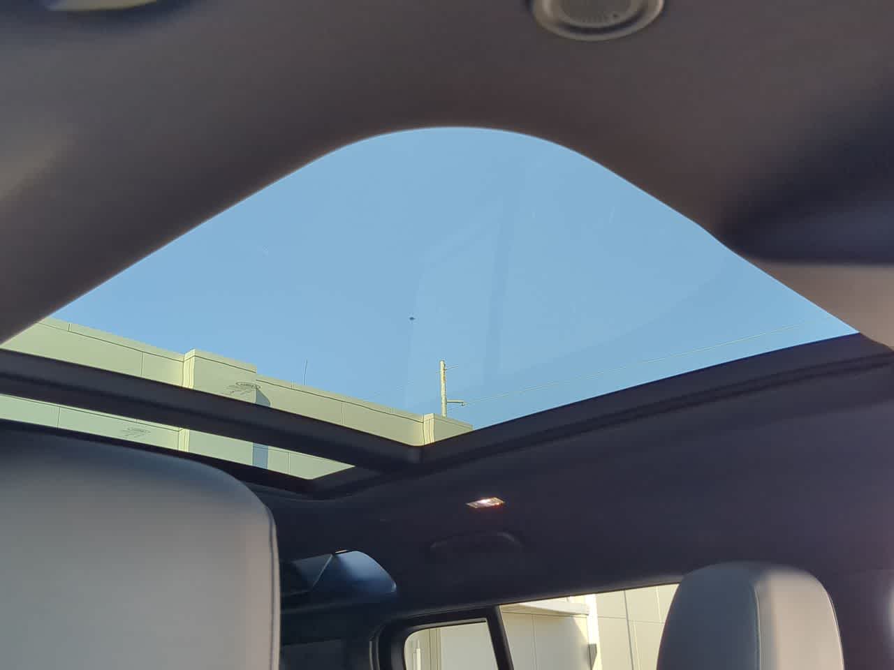 Thumbnail: 2025 Land Rover Defender - 19