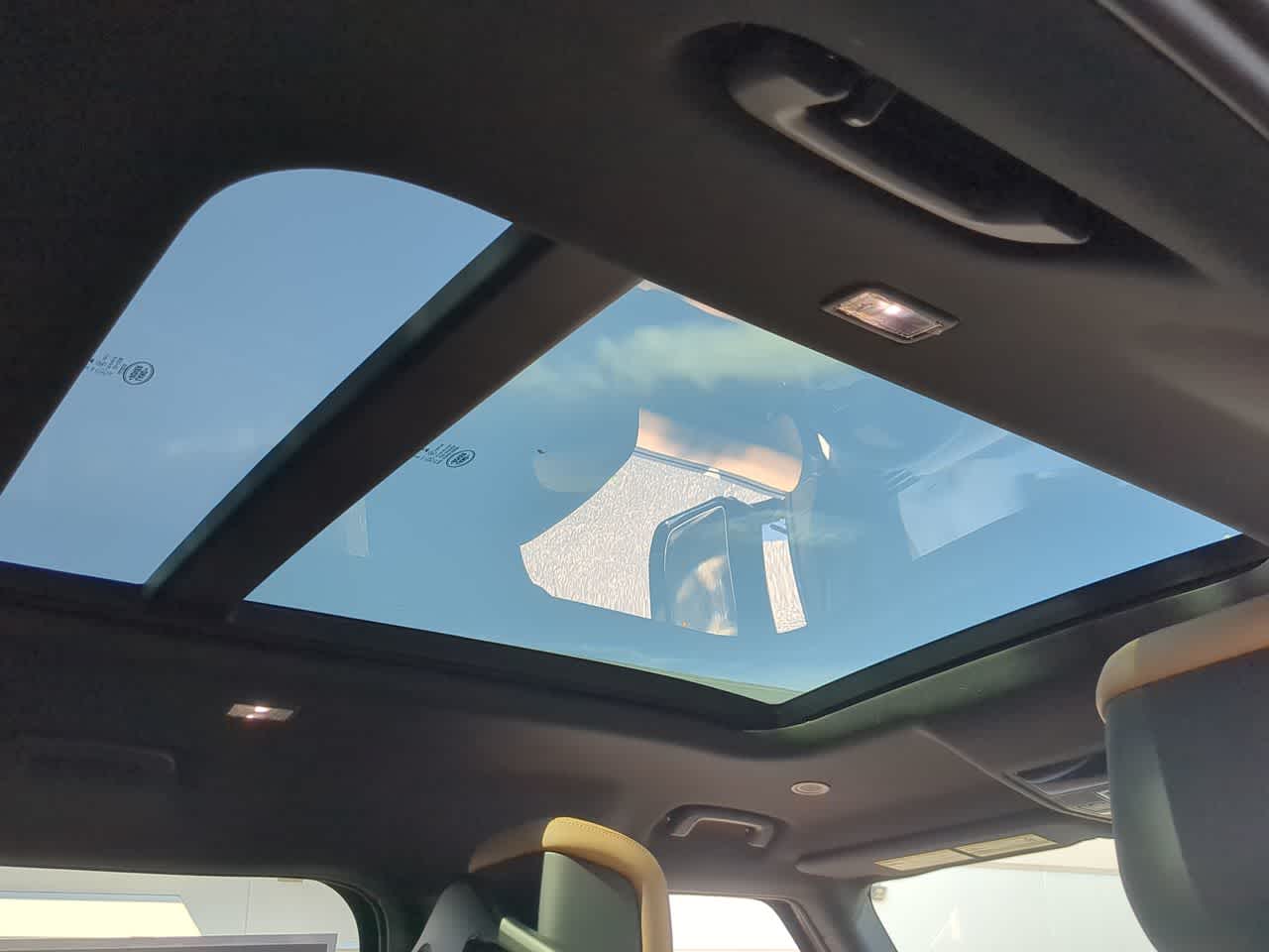 Thumbnail: 2026 Land Rover Defender - 23