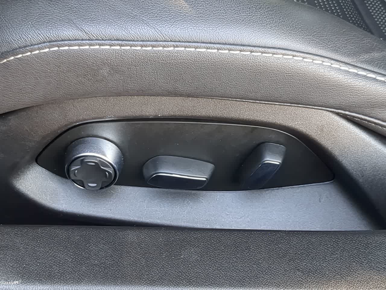 Thumbnail: 2025 Chevrolet Corvette - 17