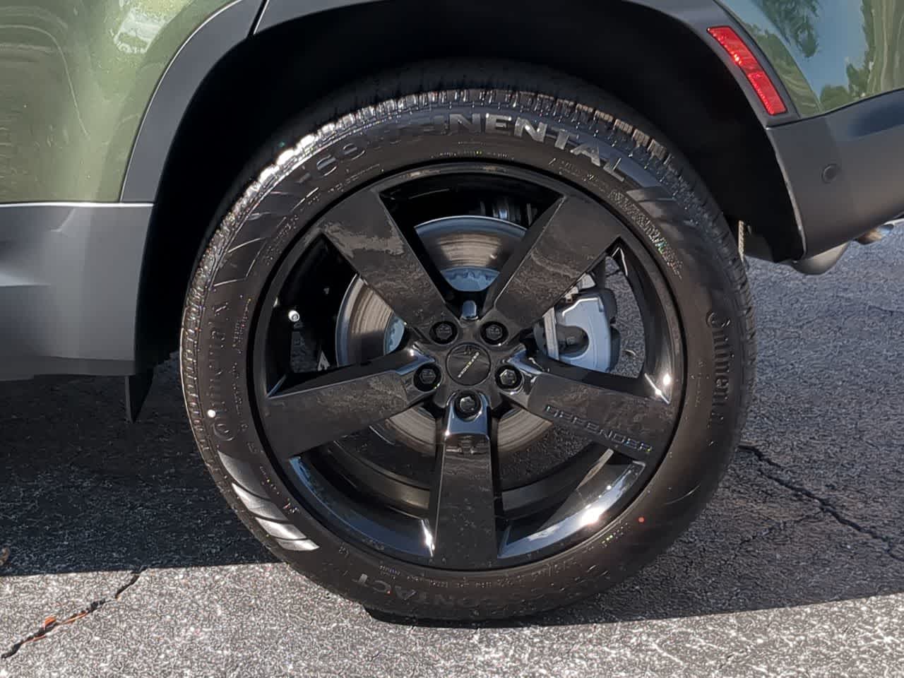 Thumbnail: 2026 Land Rover Defender - 14