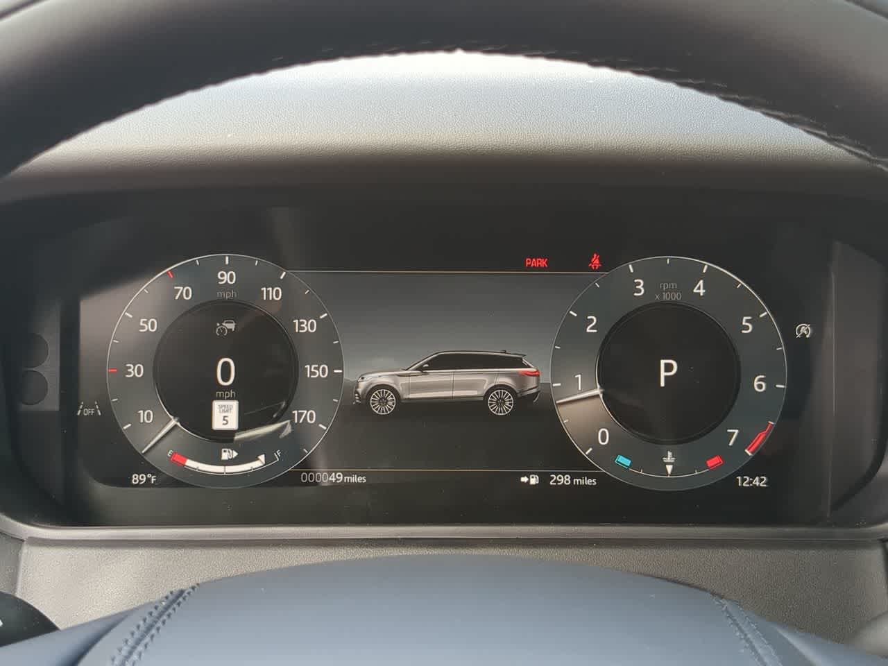 Thumbnail: 2026 Land Rover Range Rover Velar - 36