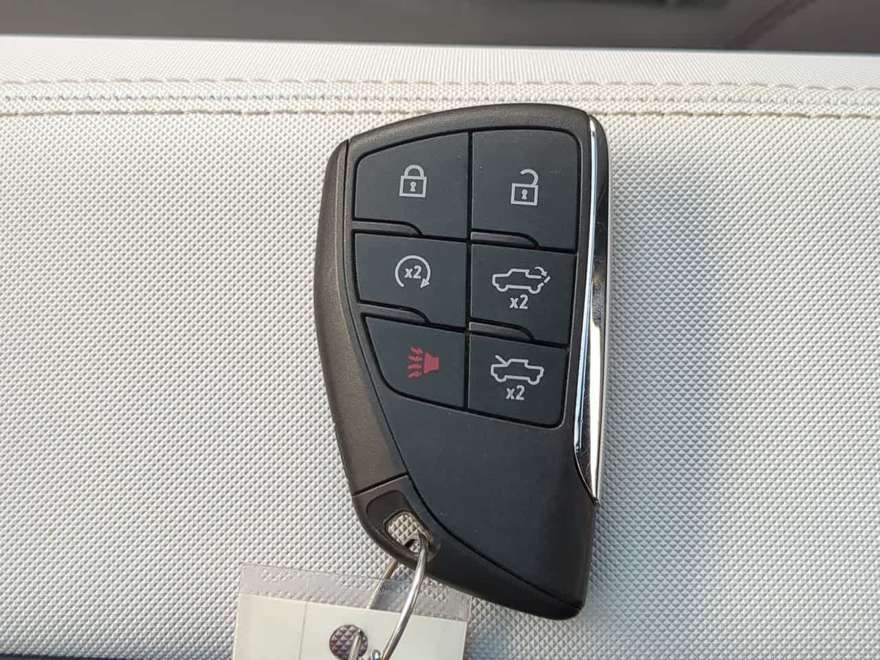 Thumbnail: 2023 GMC Hummer EV - 37