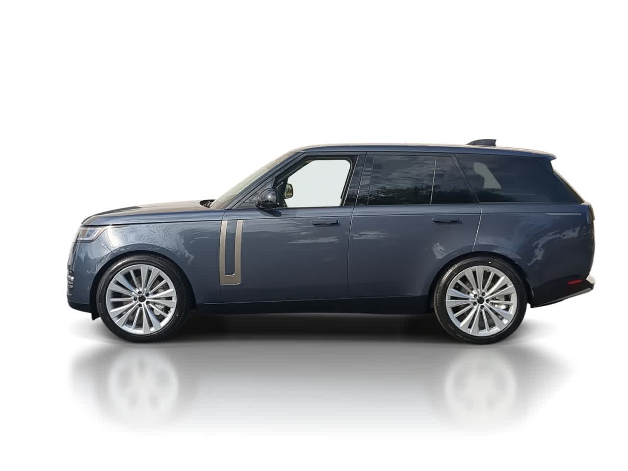 Thumbnail: 2026 Land Rover Range Rover - 5