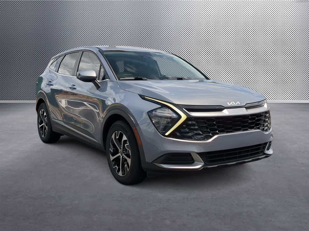 Thumbnail: 2023 Kia Sportage - 2