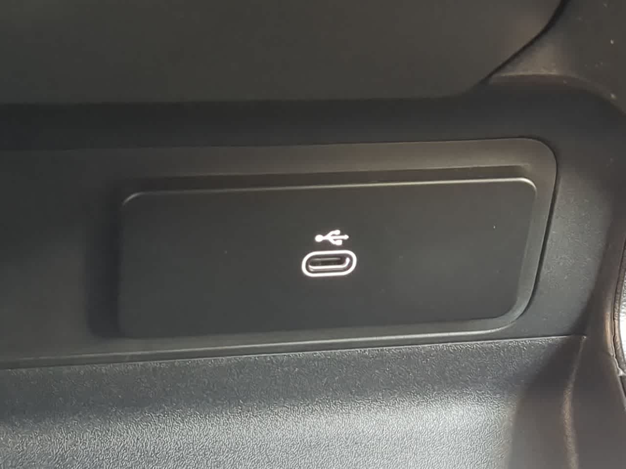 Thumbnail: 2026 Land Rover Defender - 34