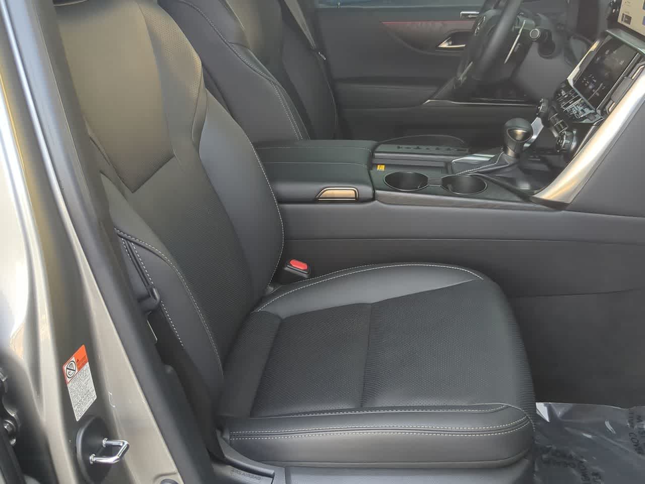 Thumbnail: 2025 Lexus LX - 24